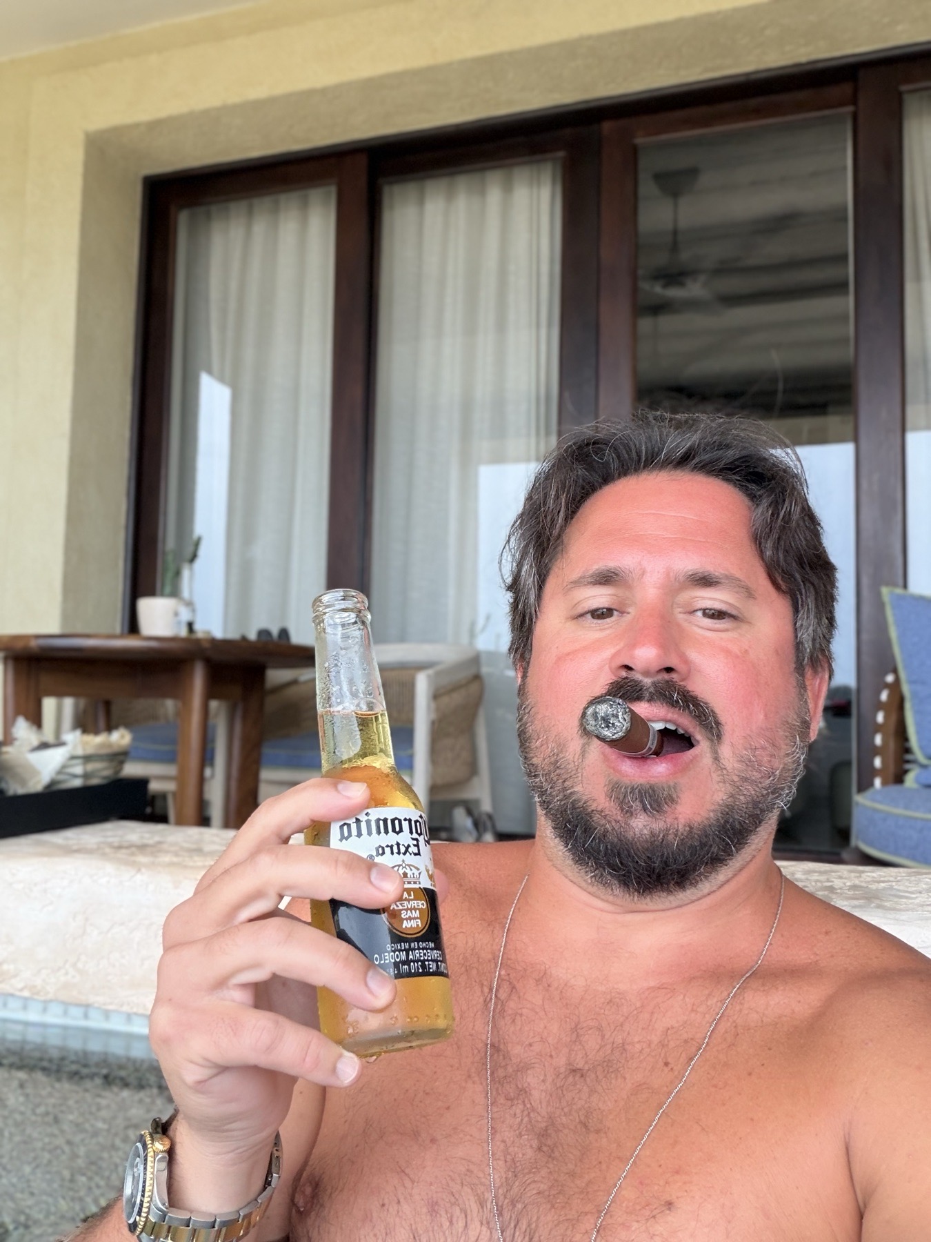 A cigar and a cold Coronita on the terrace